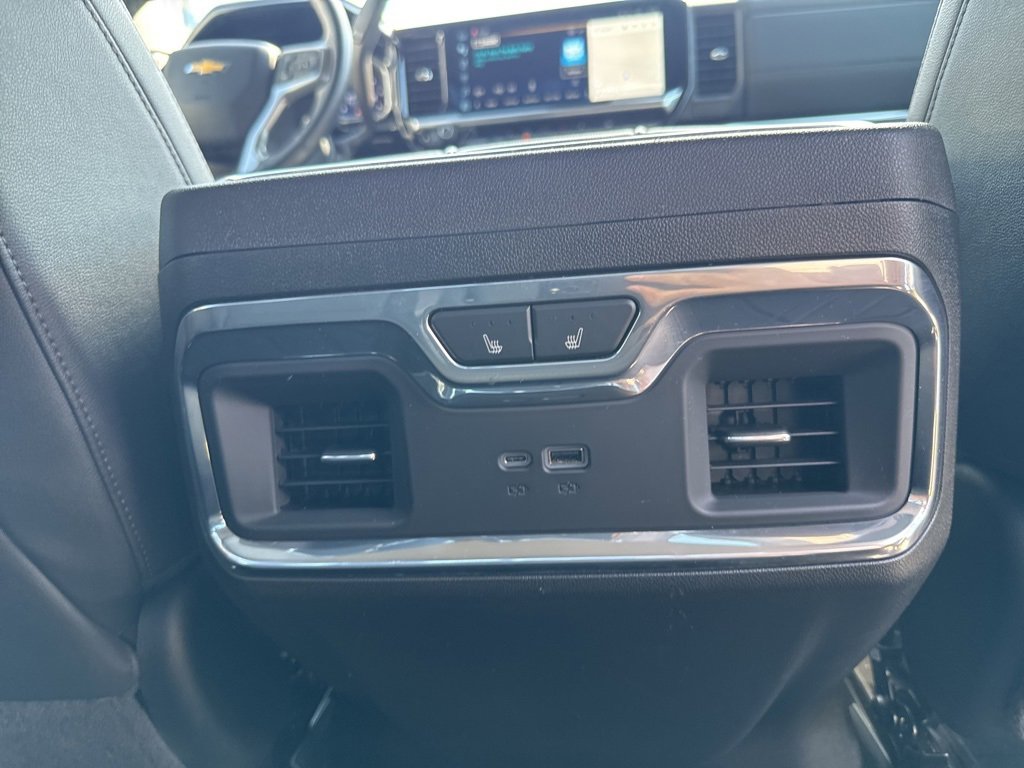 2025 Chevrolet Silverado 3500HD LTZ photo 25