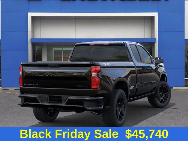 2026 Chevrolet Silverado 1500 Custom photo 3