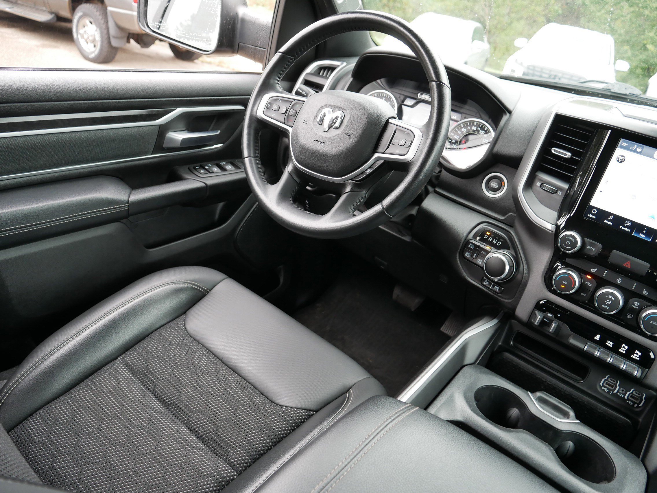 2022 Ram 1500 Big Horn photo 9