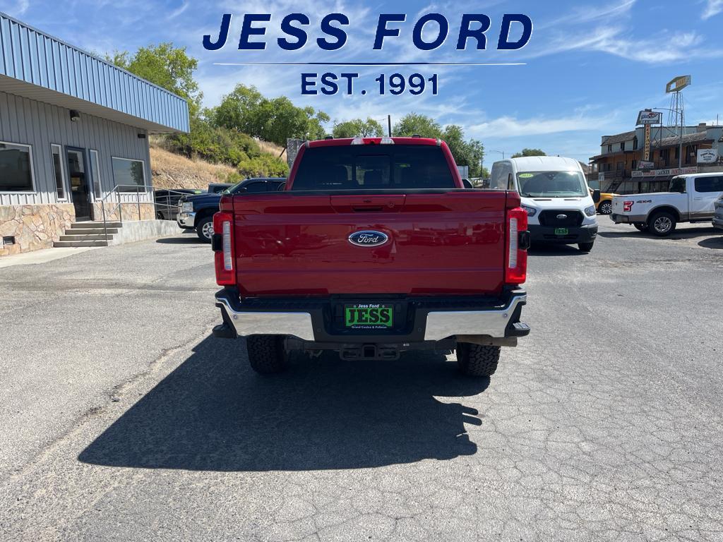 2024 Ford F-350 Lariat photo 4