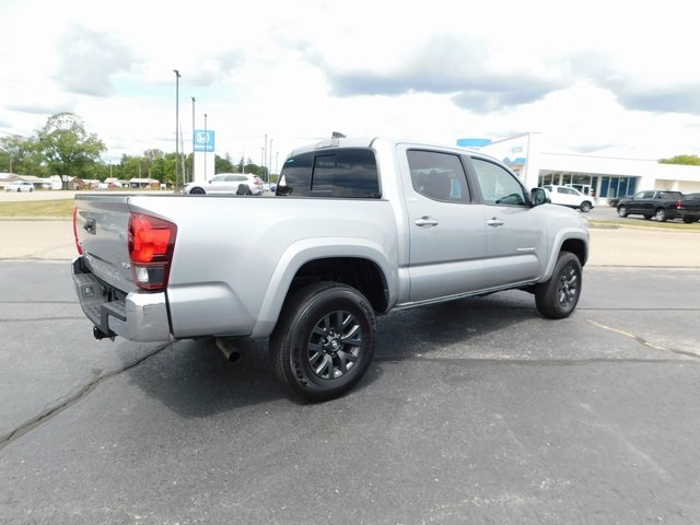 2023 Toyota Tacoma SR5 photo 3