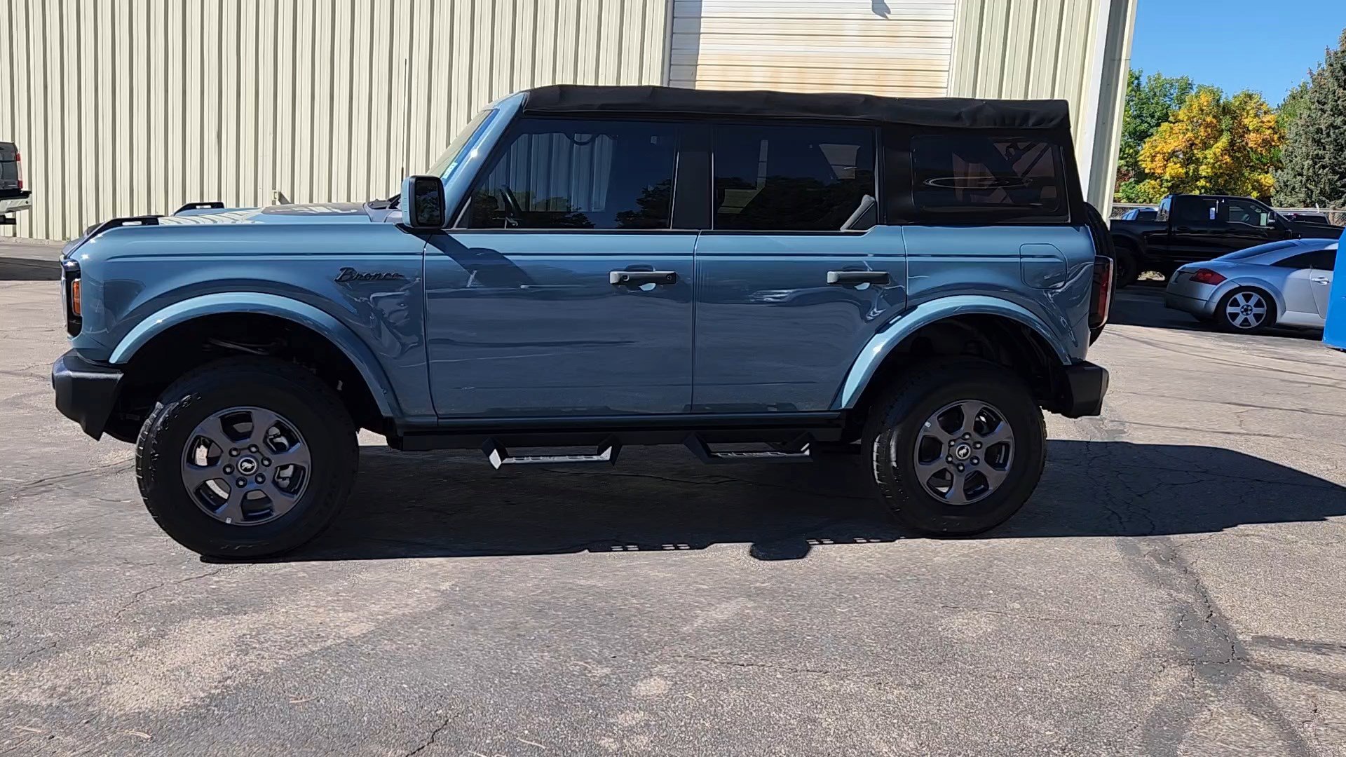 2022 Ford Bronco Outer Banks photo 4