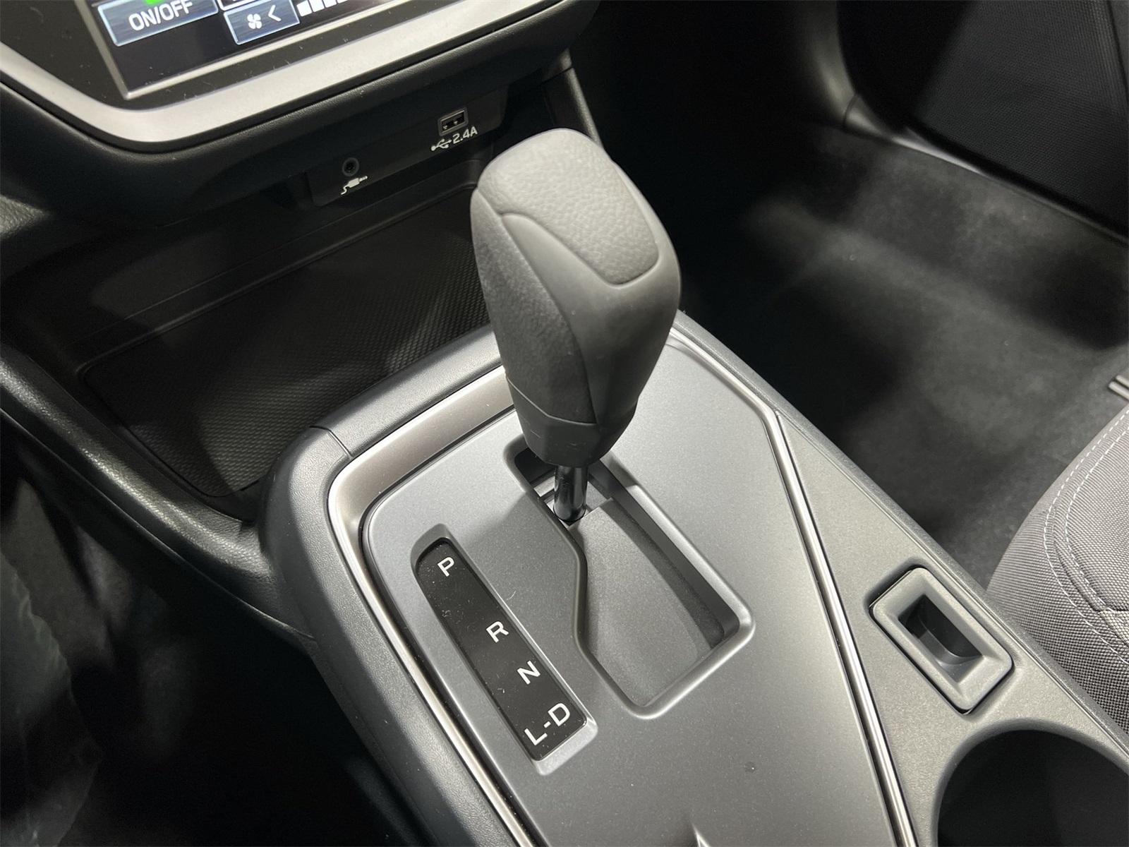 2025 Subaru Impreza Base photo 18