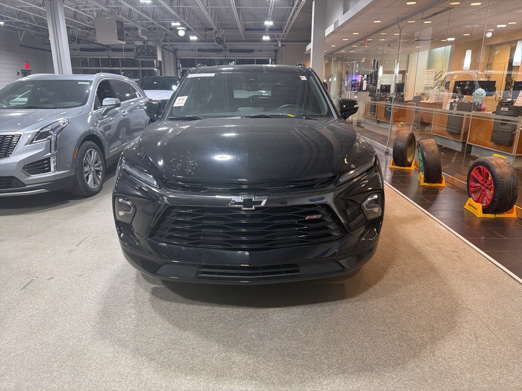 2024 CHEVROLET BLAZER - Image 2