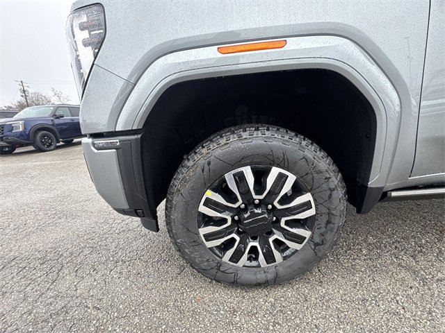 2026 GMC Sierra 2500HD Denali Ultimate's photo