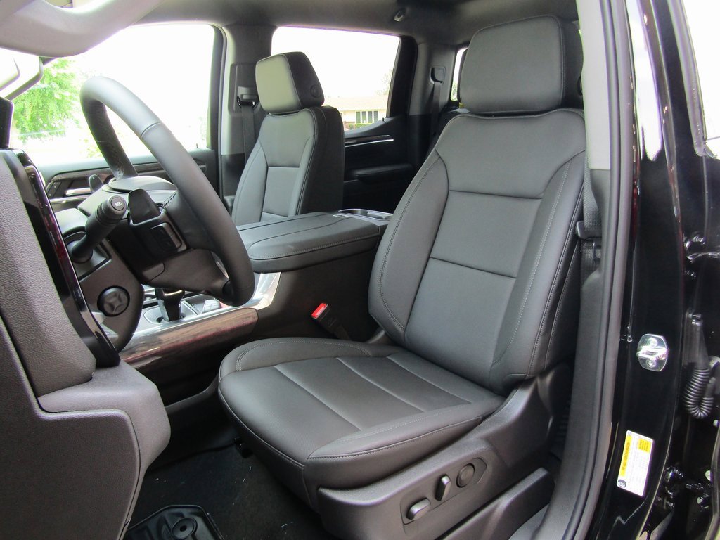 2026 Chevrolet Silverado 1500 LTZ photo 24