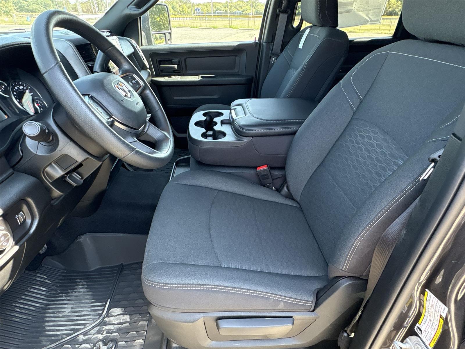 2026 Ram 2500 Tradesman photo 13