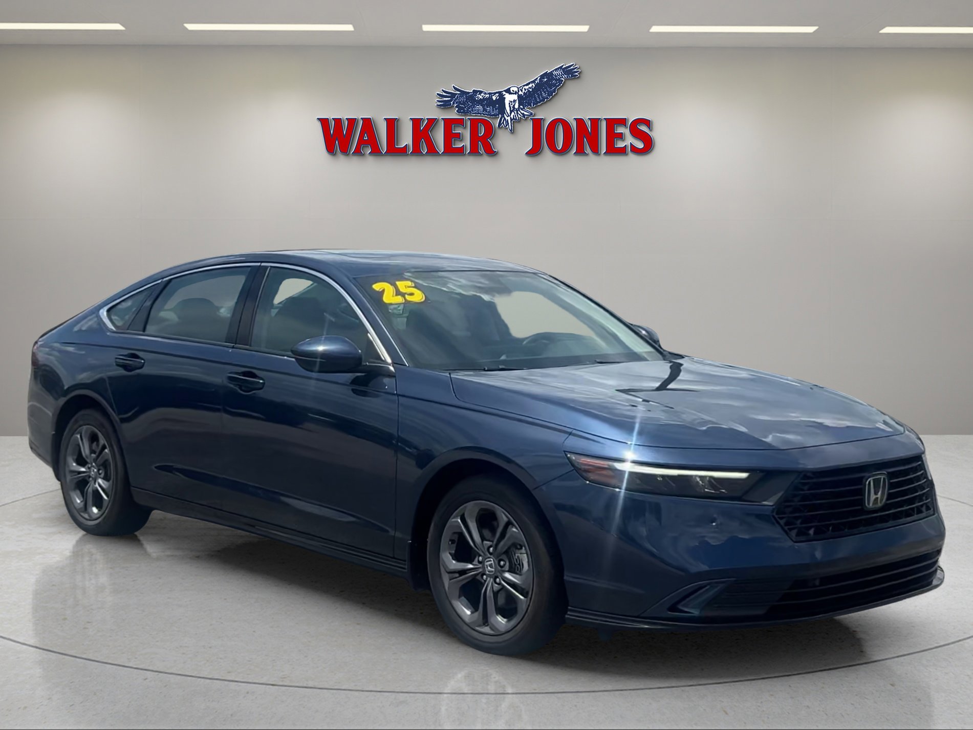 2025 Honda Accord Hybrid EX-L's photo