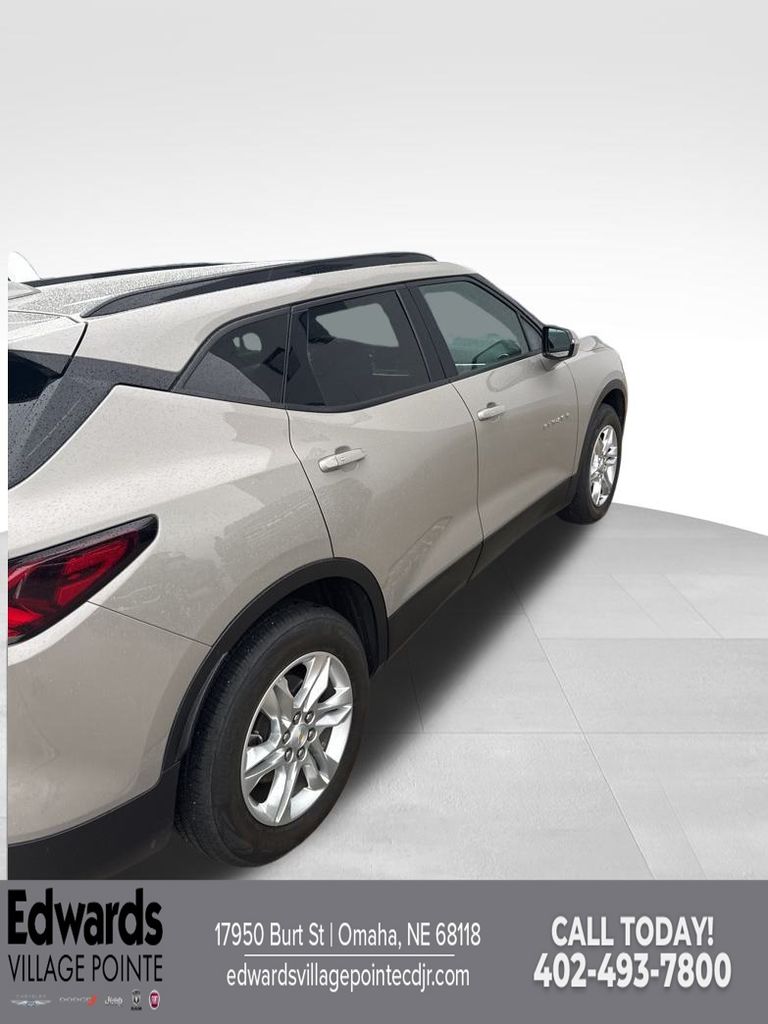 2021 Chevrolet Blazer 3LT photo 3