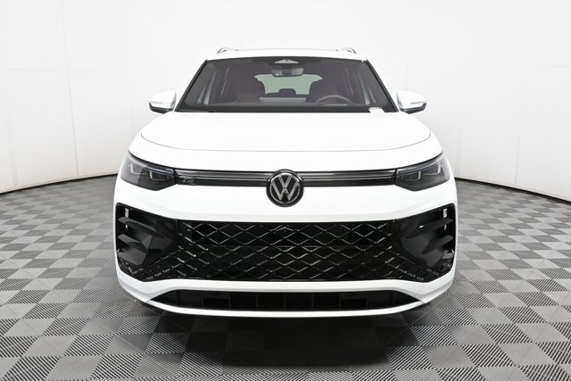 2025 Volkswagen Tiguan SEL R-Line Black photo 31