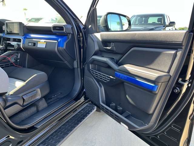 2025 Toyota 4Runner TRD 4WD photo 18