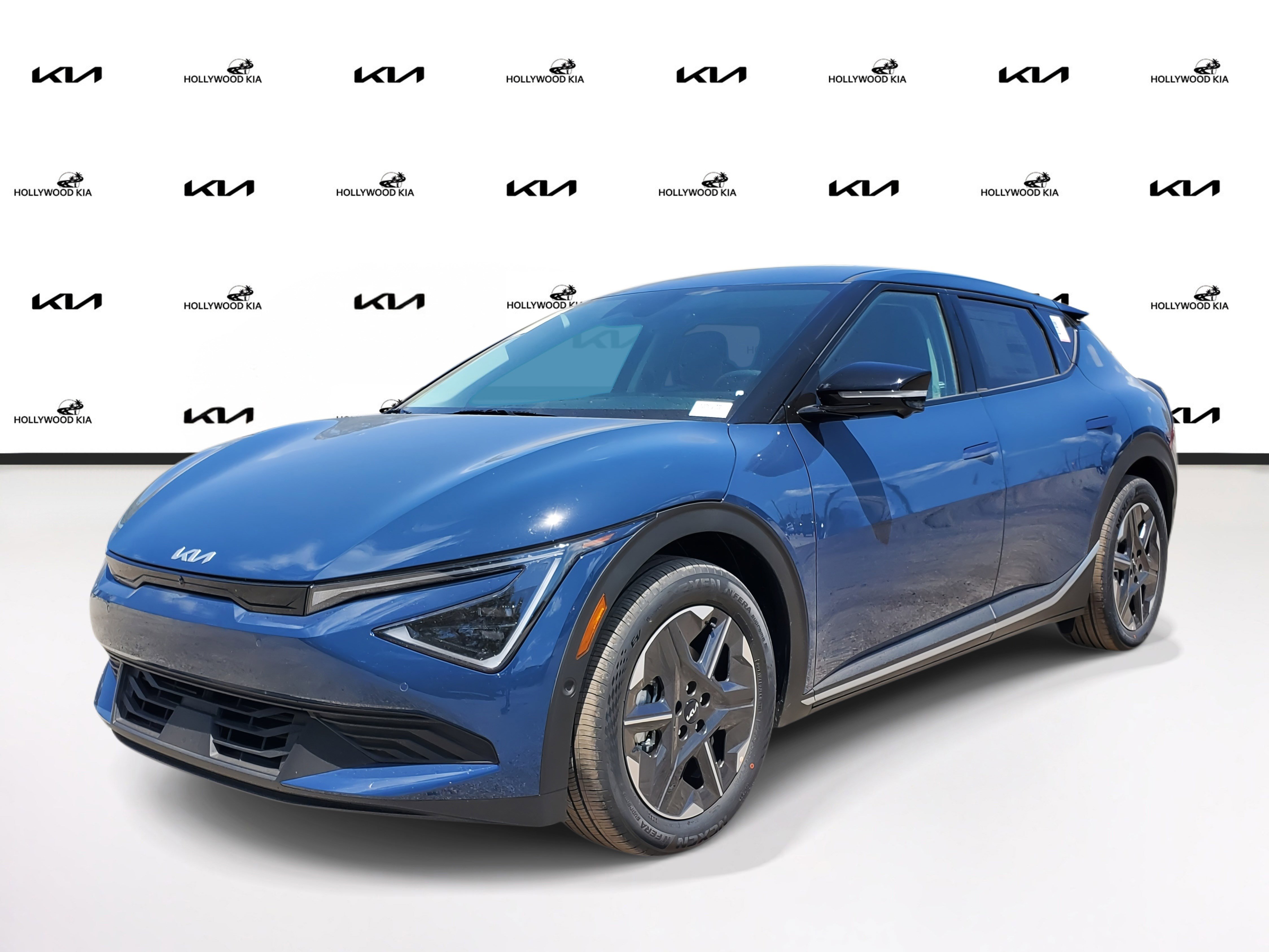 2025 Kia EV6 Wind photo 4