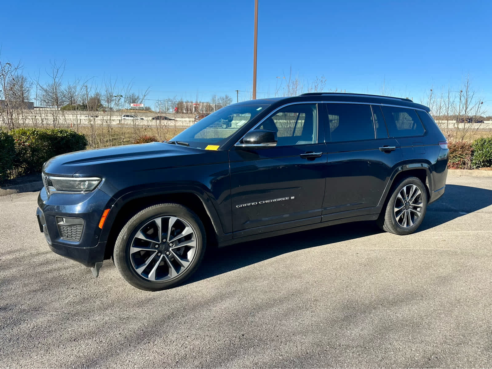 2023 Jeep Grand Cherokee L Overland's photo