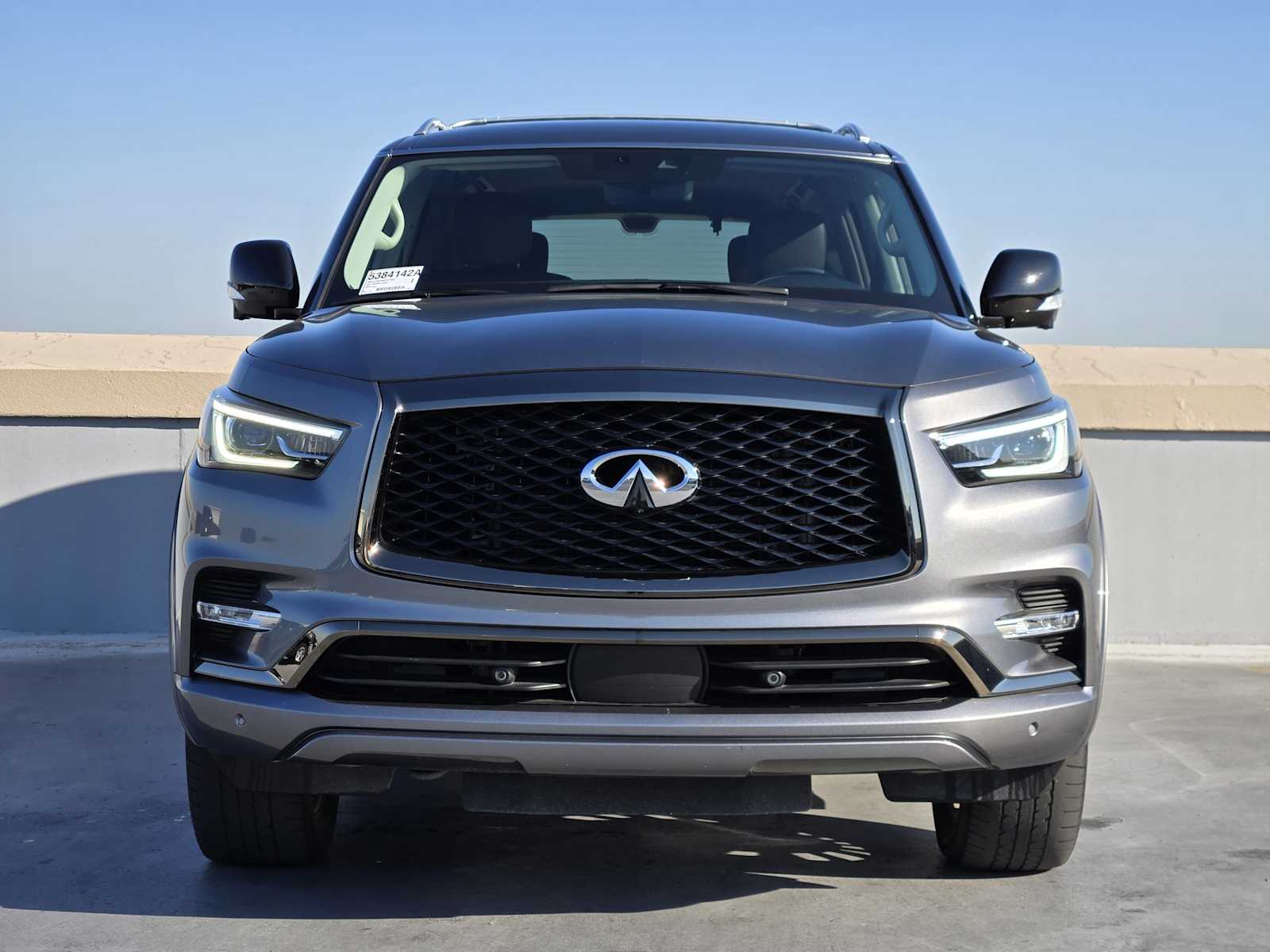 2021 Infiniti QX80 Premium Select photo 2