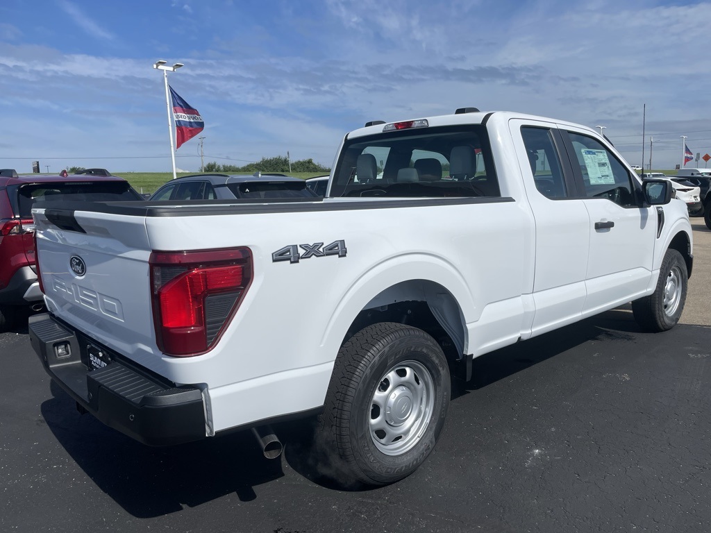 2025 Ford F-150 XL photo 3
