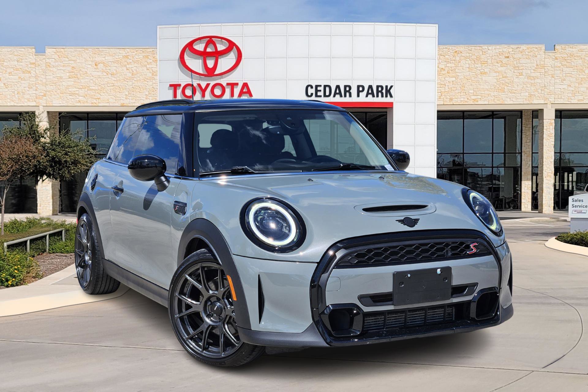 2023 MINI 3 Door