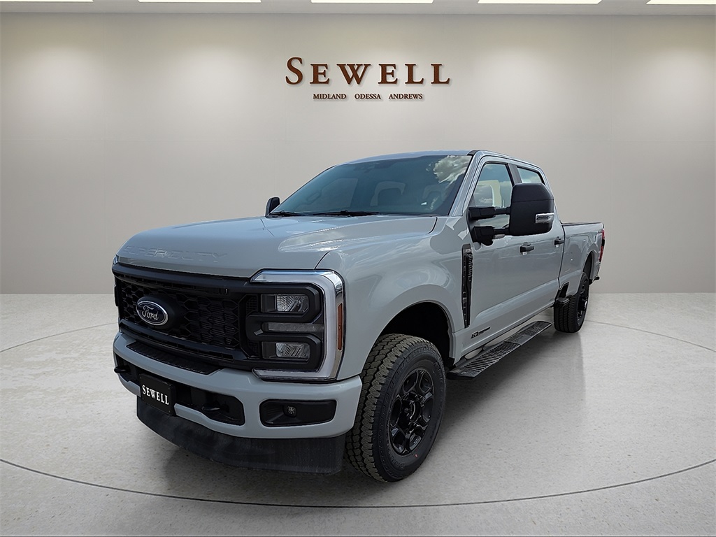 2025 Ford F-250 Super Duty XL's photo