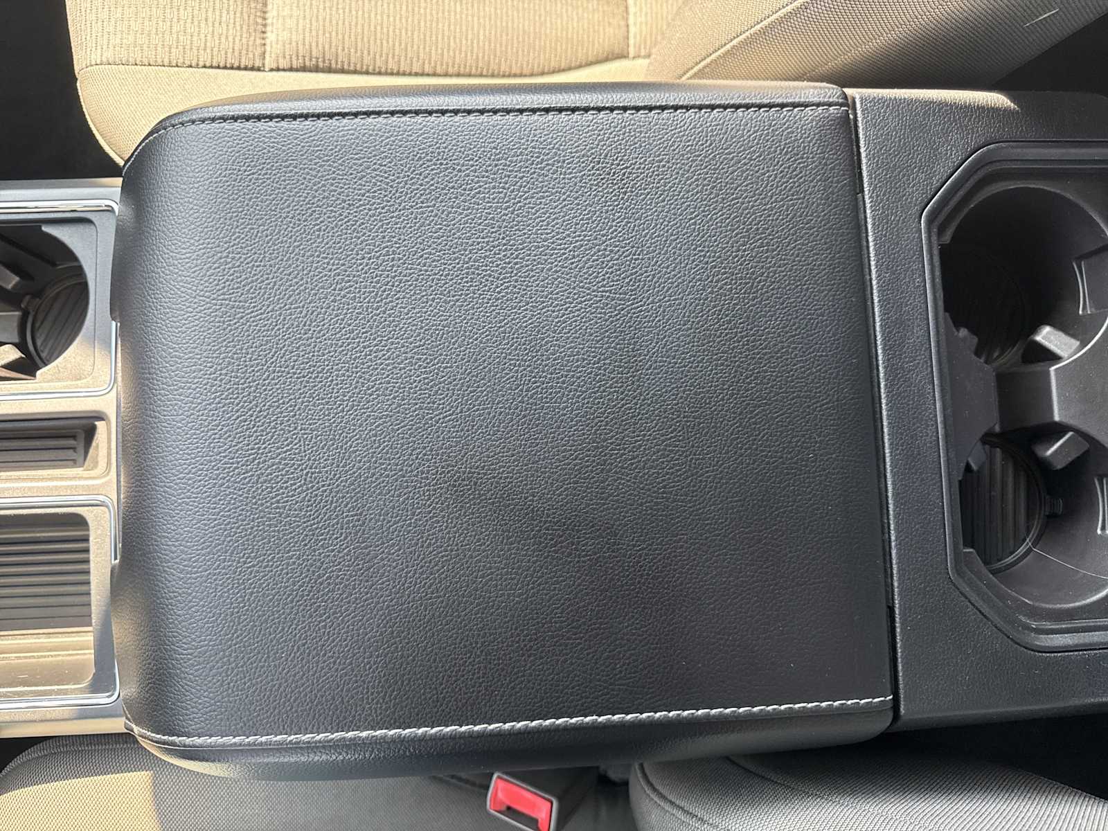2019 Ford F-150 XLT photo 31