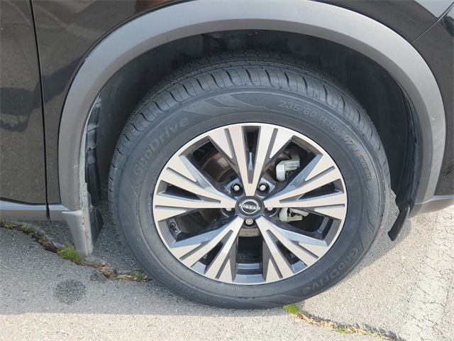2023 Nissan Rogue SV photo 17