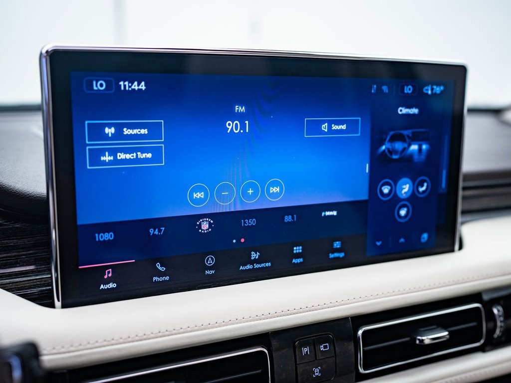 2022 Lincoln Nautilus Black Label photo 31