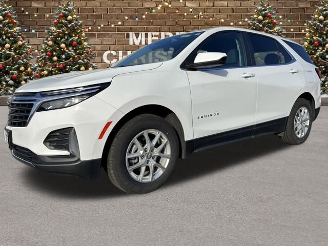 2024 Chevrolet Equinox LT's photo