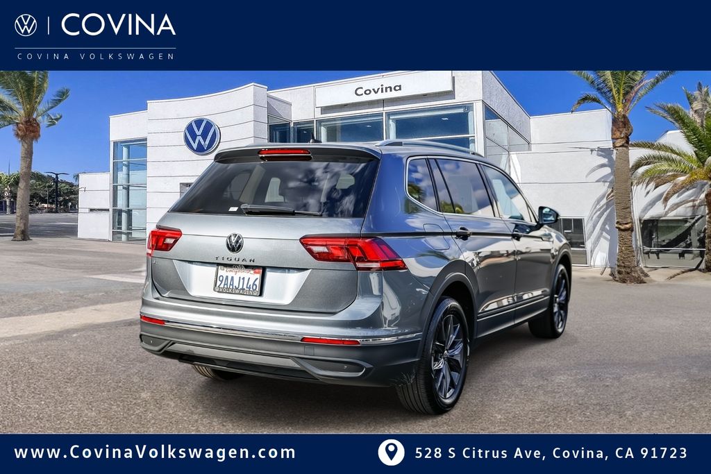 2022 Volkswagen Tiguan SE photo 3