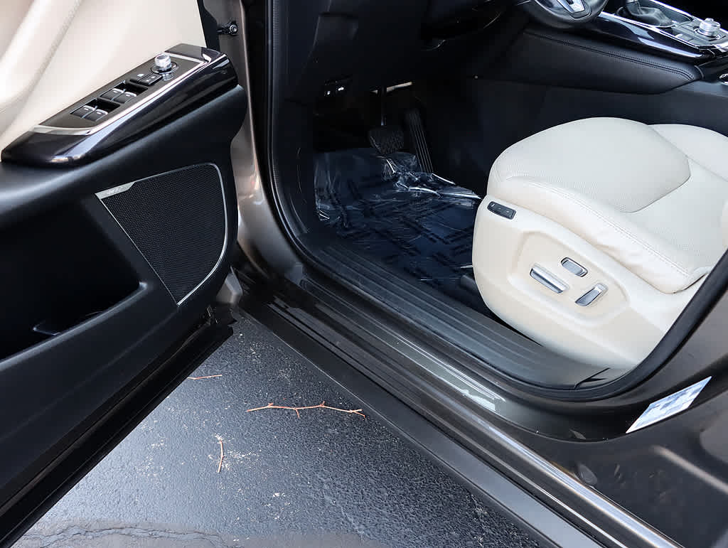 2019 Mazda CX-9 Grand Touring photo 19