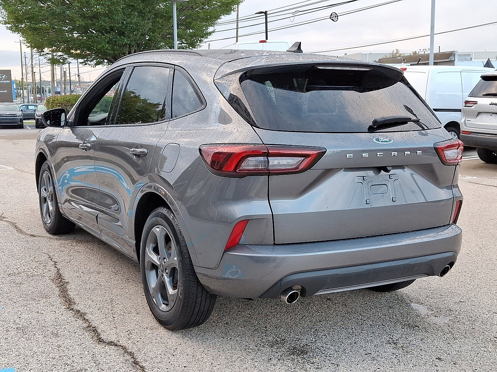 2024 Ford Escape ST-Line photo 3