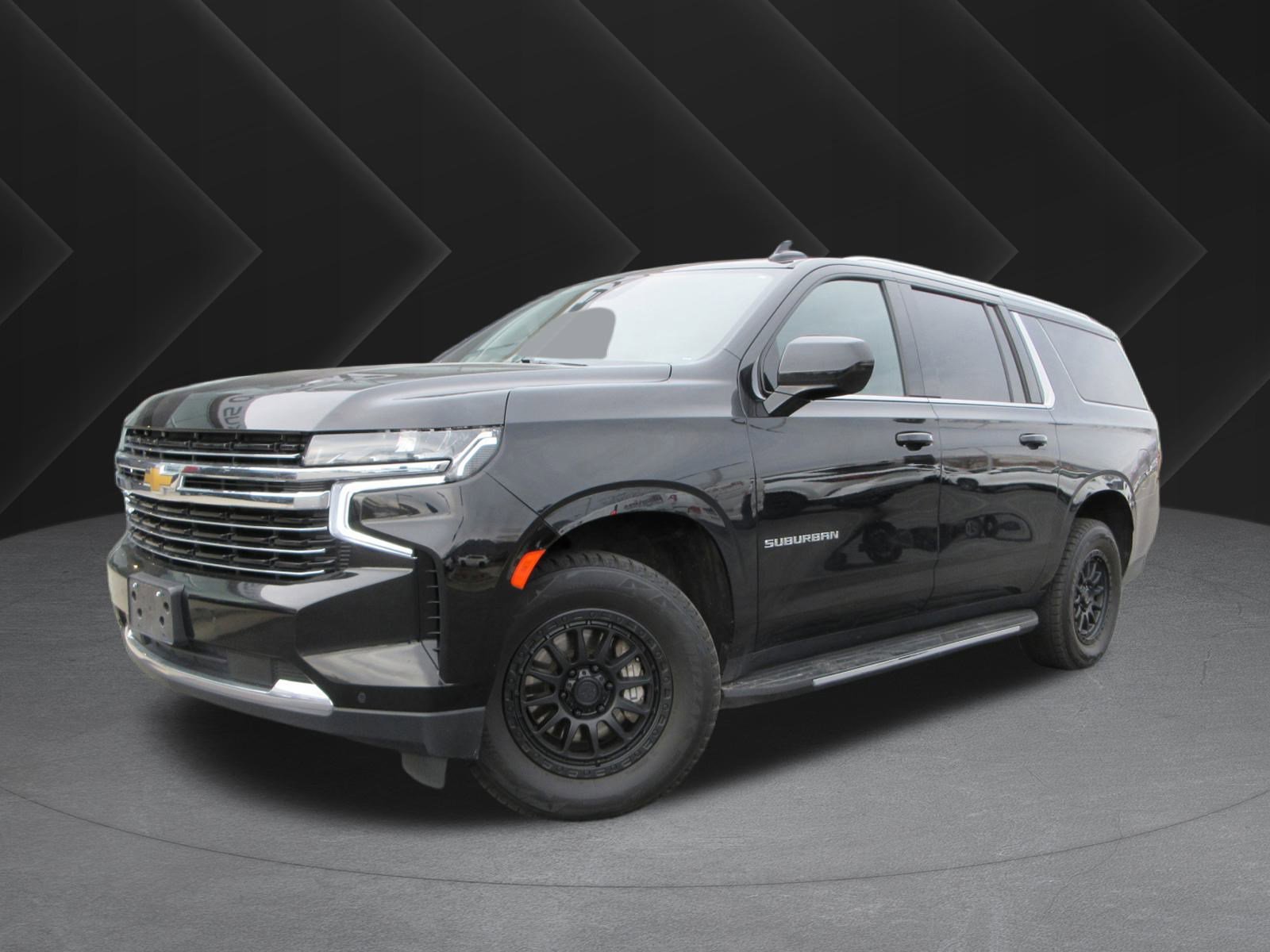 2023 Chevrolet Suburban LT's photo