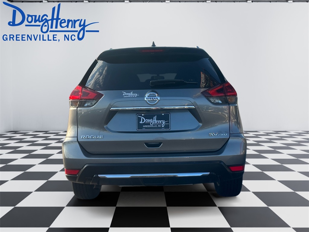 2018 Nissan Rogue AWD SV photo 4