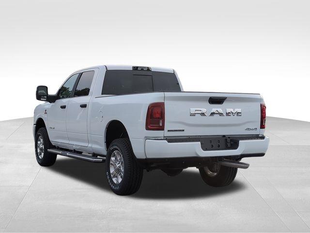 2025 Ram 2500 Big Horn photo 3