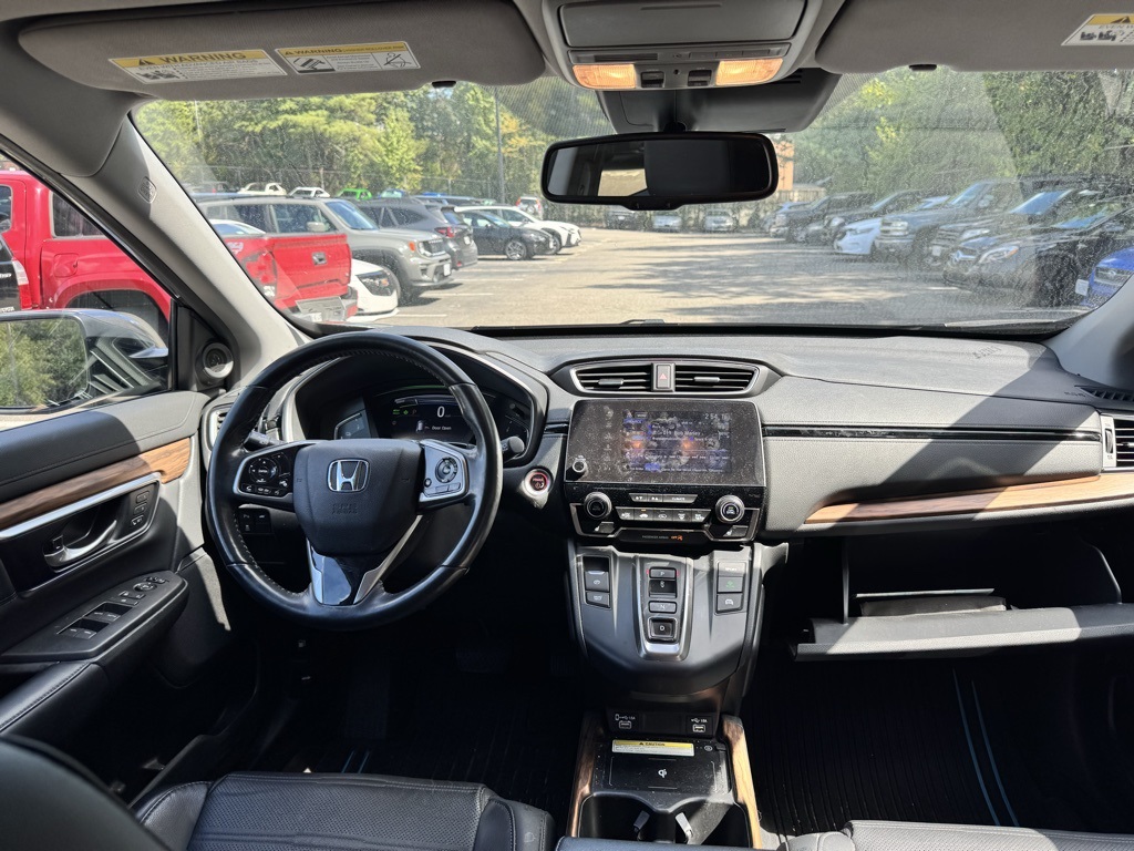 2022 Honda CR-V Hybrid Touring photo 6