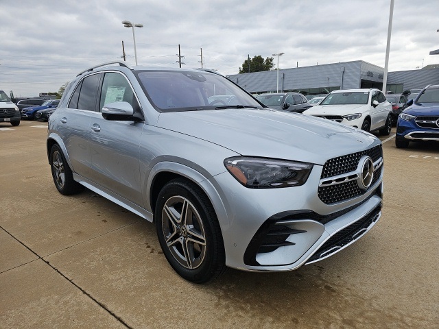 2026 Mercedes Benz GLE 450 4MATIC photo 2