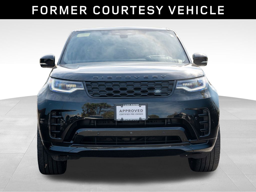 2024 Land Rover Discovery SE photo 2