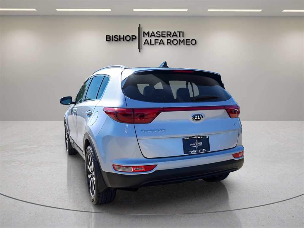 2017 Kia Sportage EX photo 4