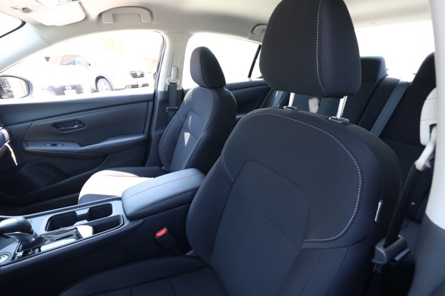 2025 Nissan Sentra S photo 14