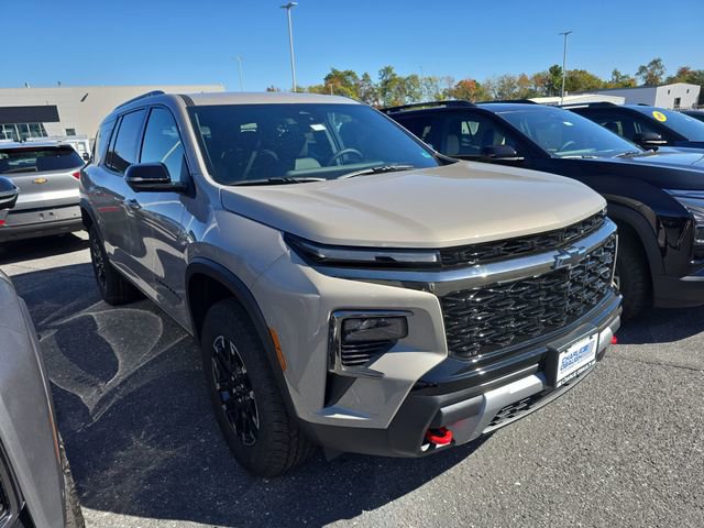 2026 Chevrolet Traverse Z71 photo 3