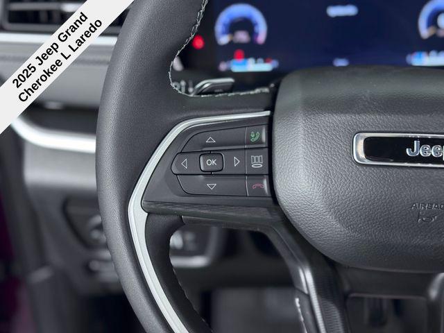 2025 Jeep Grand Cherokee Laredo X photo 30