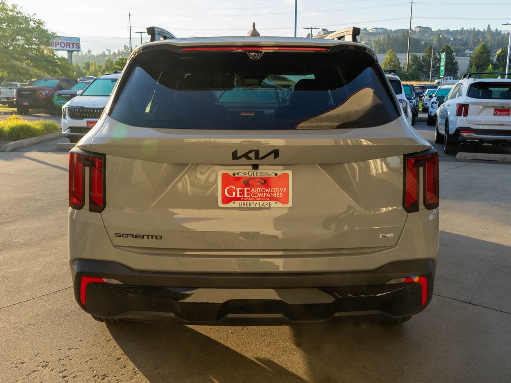 2026 Kia Sorento X-Line SX Prestige photo 3