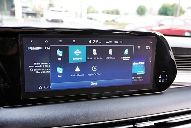 Used 2023 Black Hyundai Calligraphy image 27