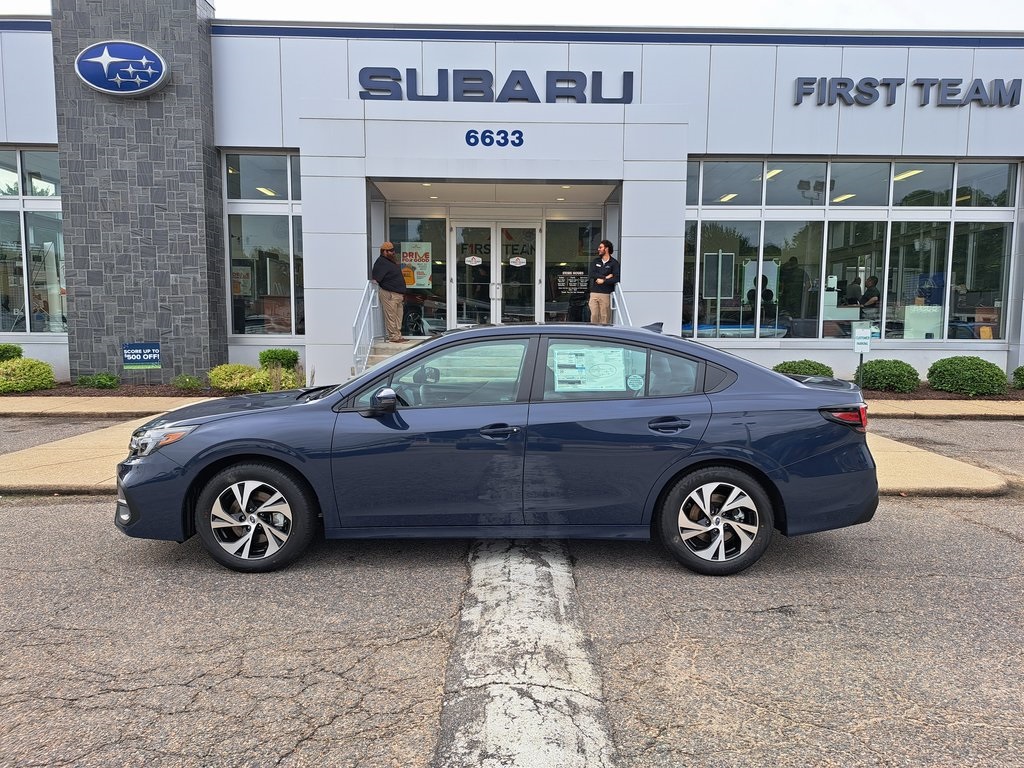 2025 Subaru Legacy Premium photo 2