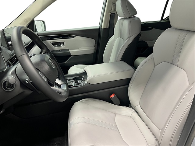 2025 Honda Pilot EX-L photo 11