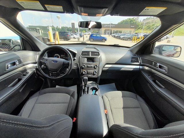2018 Ford Explorer XLT photo 40