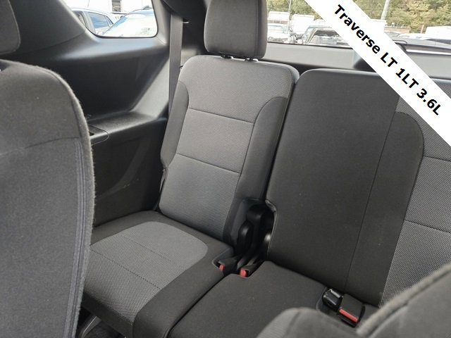 2023 Chevrolet Traverse Cloth photo 17