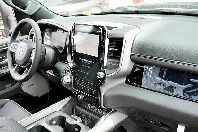 New 2026 Bright White Clear-Coat Exterior Paint RAM Laramie image 14