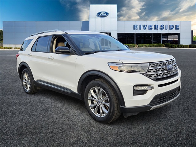 2021 Ford Explorer Limited's photo