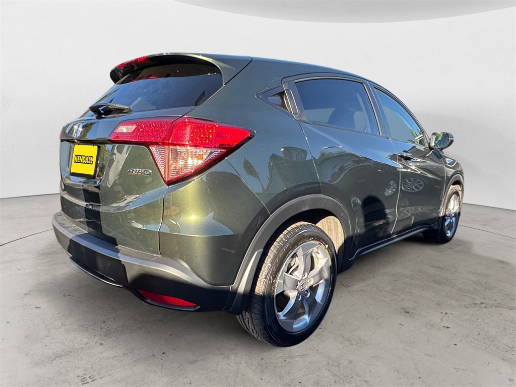 2017 Honda HR-V EX photo 2