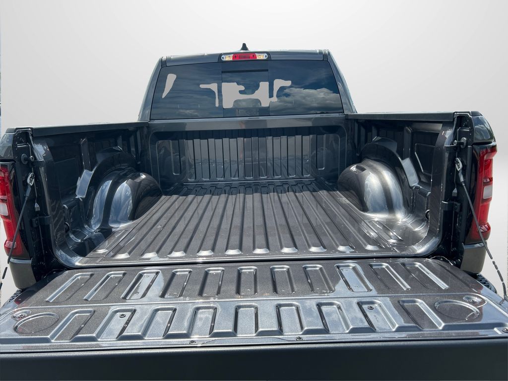 2026 Ram 1500 Warlock photo 7
