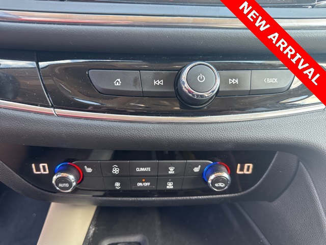 2020 Buick Enclave Essence photo 15
