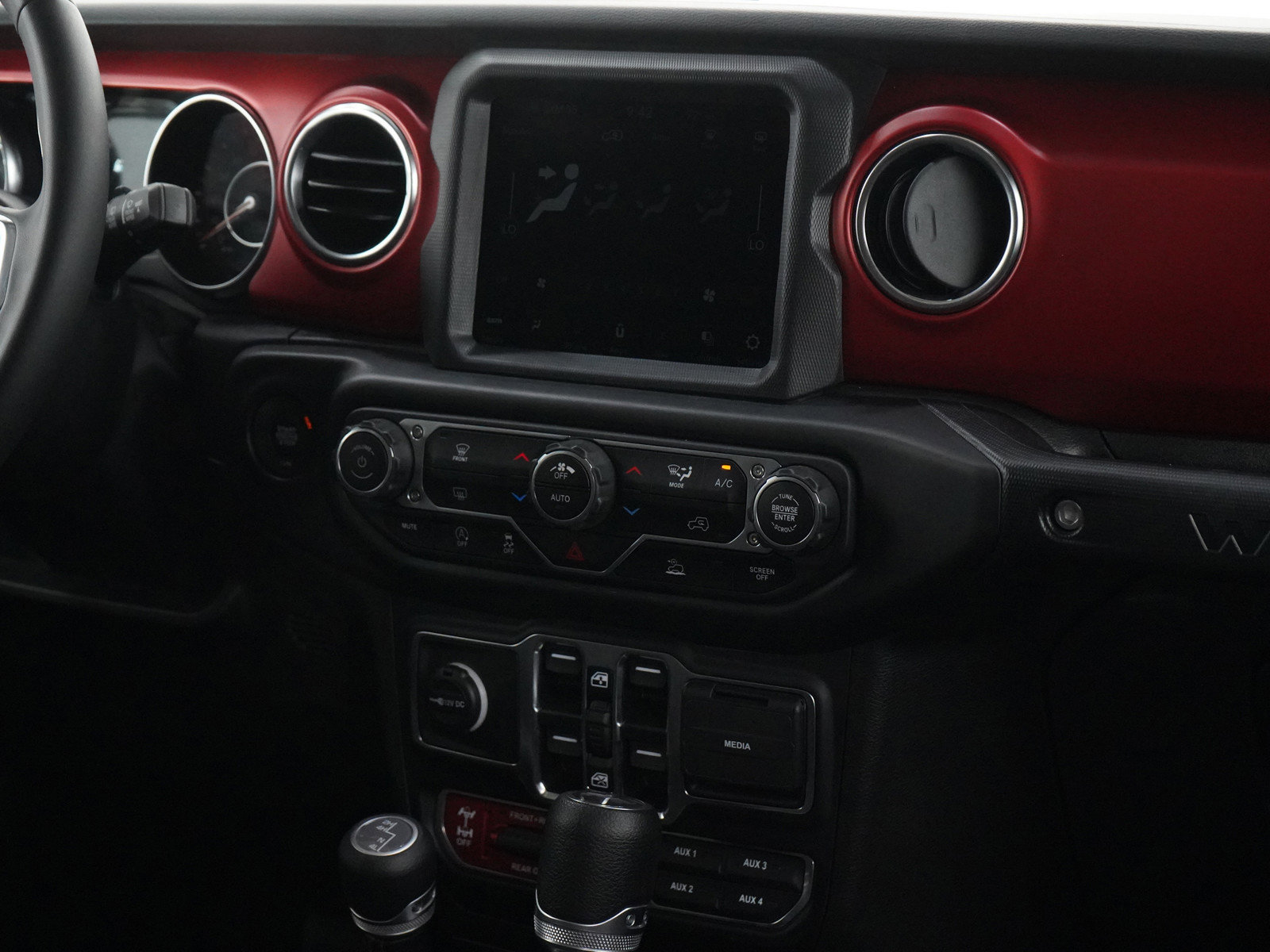 2023 Jeep Wrangler Rubicon photo 13
